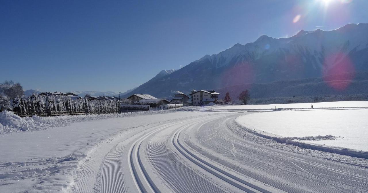 Отель Adlerhof Am Sonnenplateau Миминг Экстерьер фото