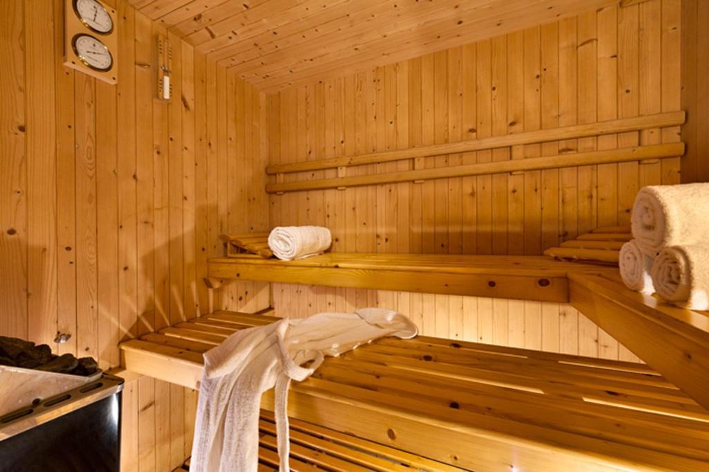 Отель Adlerhof Am Sonnenplateau Миминг Экстерьер фото